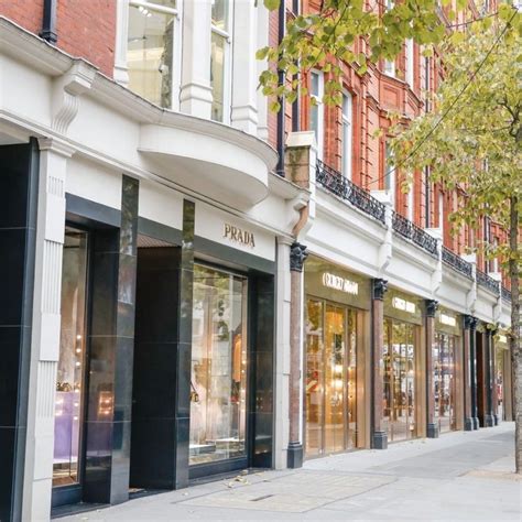 sloane street shops london.